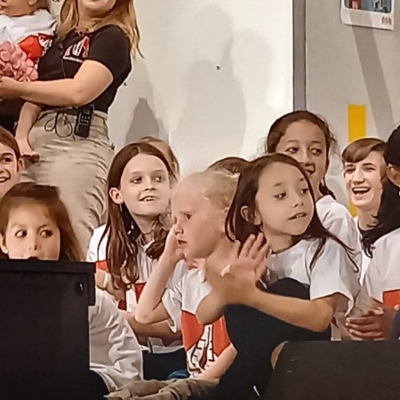 Laetitia  15 - Toneelvereniging Plankenkoorts 